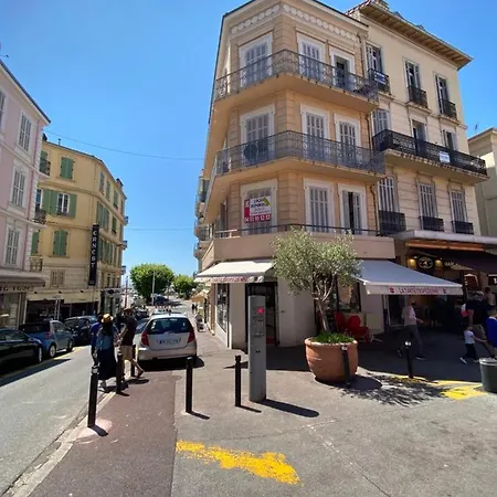 2p-cannes Centre- Plalais Des Festivals - Plages *